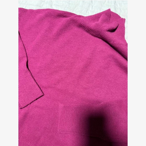 Fuchsia Knit Turtleneck Pullover Sweater Long Sleeve Drop Shoulder - Picture 14 of 14